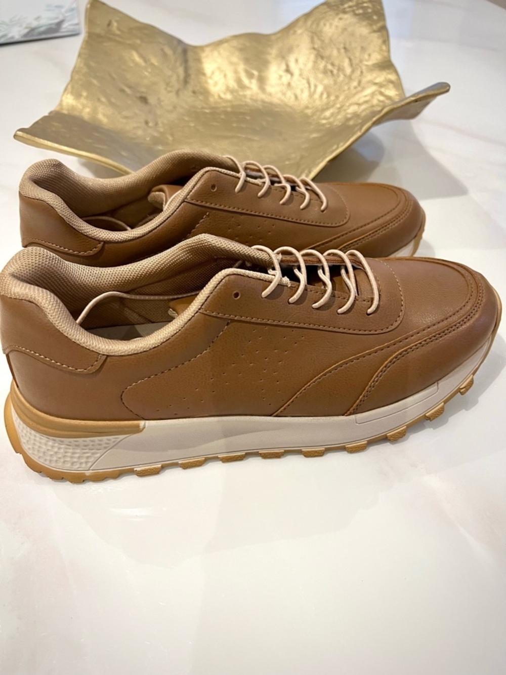 Women  Casual Leather Sneakers in Brown - Classic Comfort 40